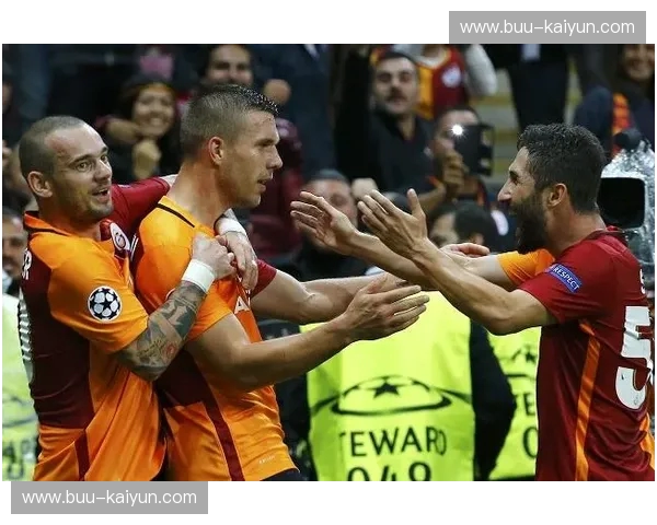 红白玫瑰的激情碰撞：本菲卡与加拉塔萨的欧战史诗